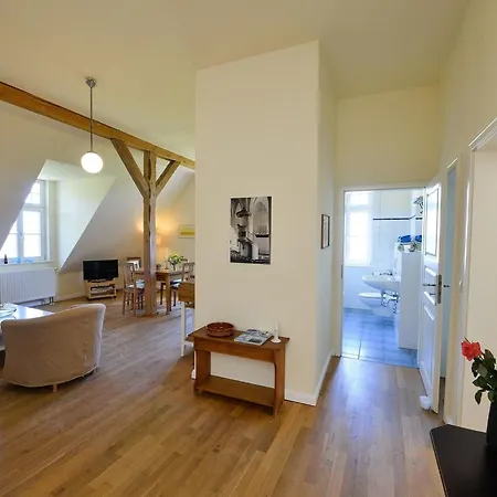 Im Zweiten Obergeschoss Des Gutshauses By Interhome Neuenkirchen (Landhagen)