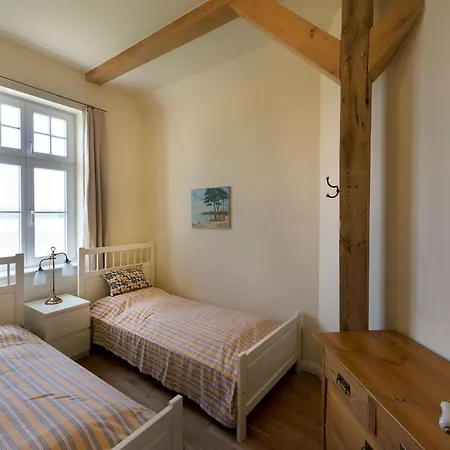 Appartement Im Zweiten Obergeschoss Des Gutshauses By Interhome Neuenkirchen (Landhagen)