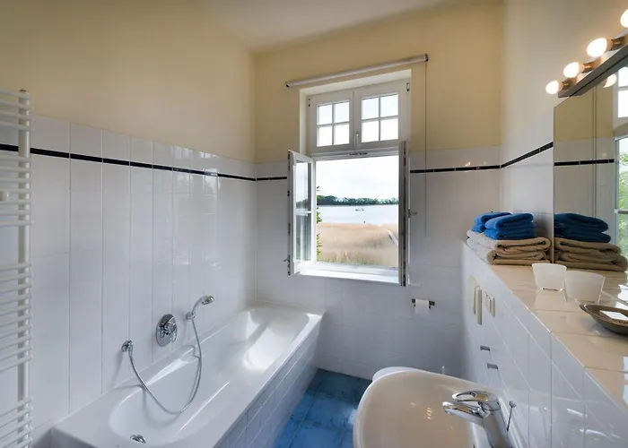 アパート Im Zweiten Obergeschoss Des Gutshauses By Interhome