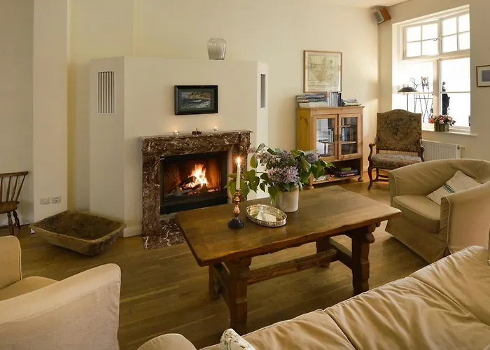 Im Zweiten Obergeschoss Des Gutshauses By Interhome