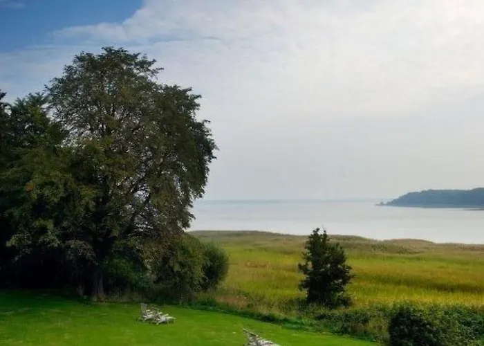 Im Zweiten Obergeschoss Des Gutshauses By Interhome アパート Neuenkirchen